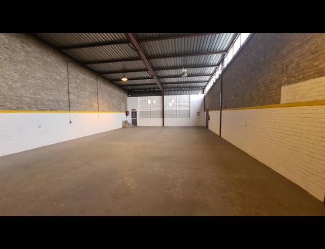 INDUSTRIAL PROPERTY TO RENT IN HALFWAY HOUSE